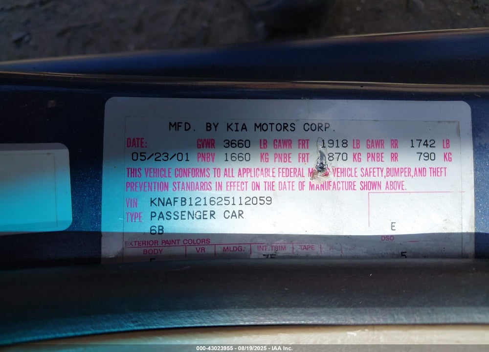 2002 KIA SPECTRA LS VIN: KNAFB121625112059