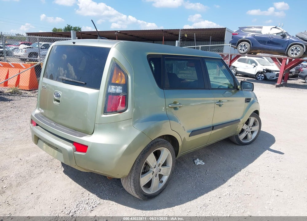 2011 KIA SOUL VIN: KNDJT2A2XB7331556