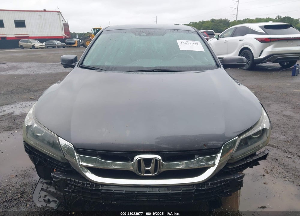 2013 HONDA ACCORD VIN: 1HGCR3F85DA036253