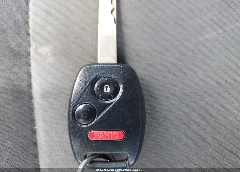 2011 HONDA CIVIC LX VIN: 2HGFA1F56BH308063