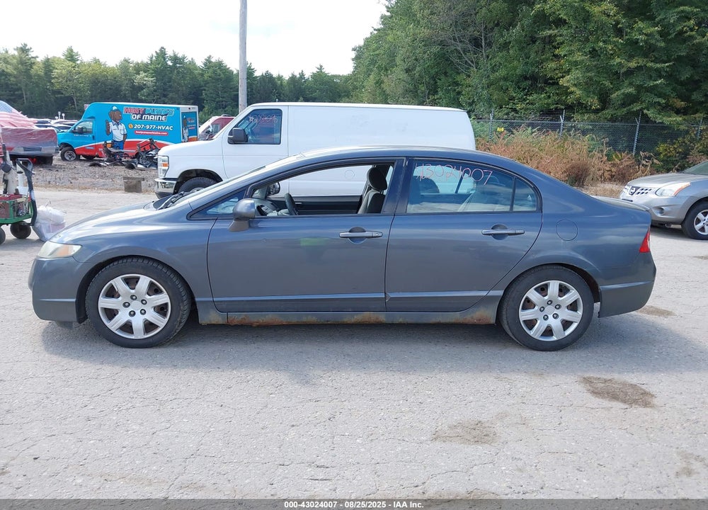 2011 HONDA CIVIC LX VIN: 2HGFA1F56BH308063