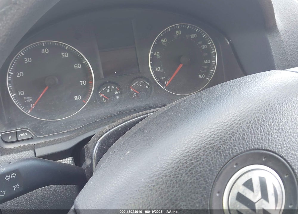 2009 VOLKSWAGEN JETTA VIN: 3VWKZ71K29M279367