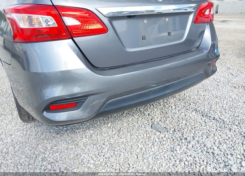 2018 NISSAN SENTRA VIN: 3N1AB7AP1JL618261