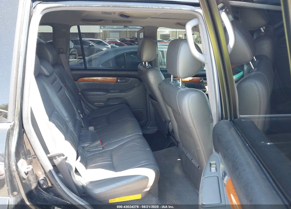2004 LEXUS GX 470 VIN: JTJBT20X840060152