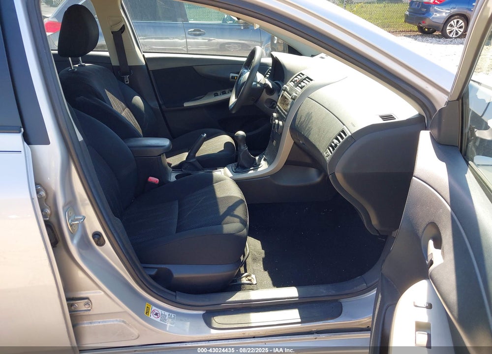 2011 TOYOTA COROLLA S VIN: 2T1BU4EE9BC582746