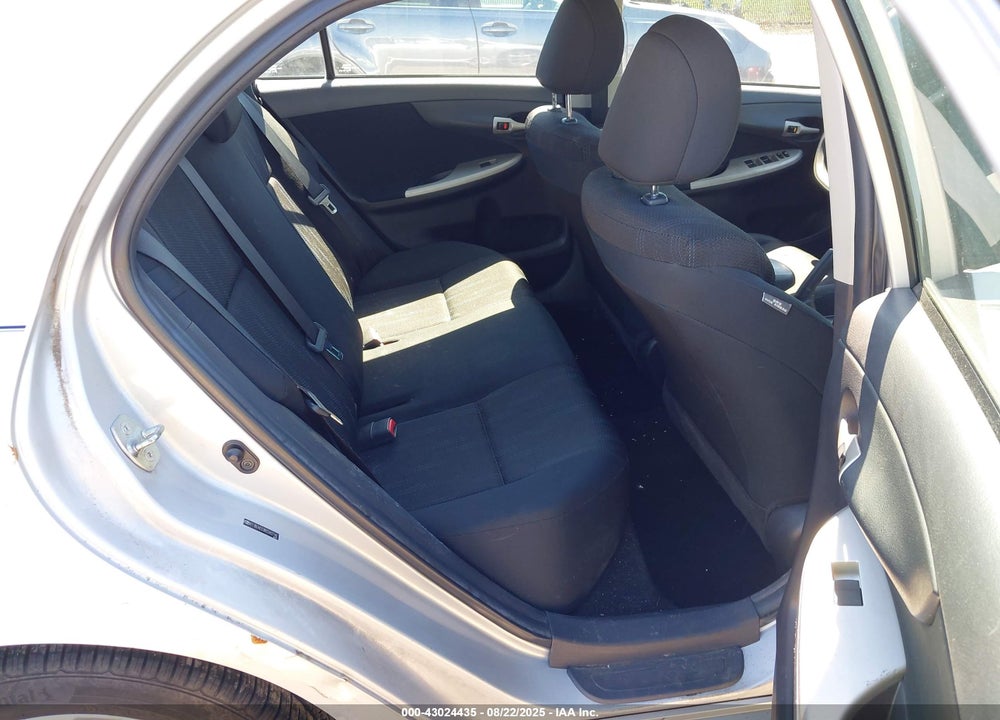 2011 TOYOTA COROLLA S VIN: 2T1BU4EE9BC582746