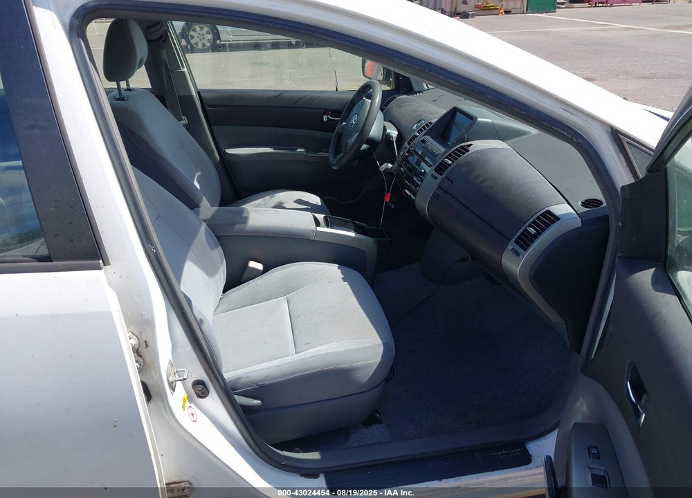 2005 TOYOTA PRIUS VIN: JTDKB20U553108928