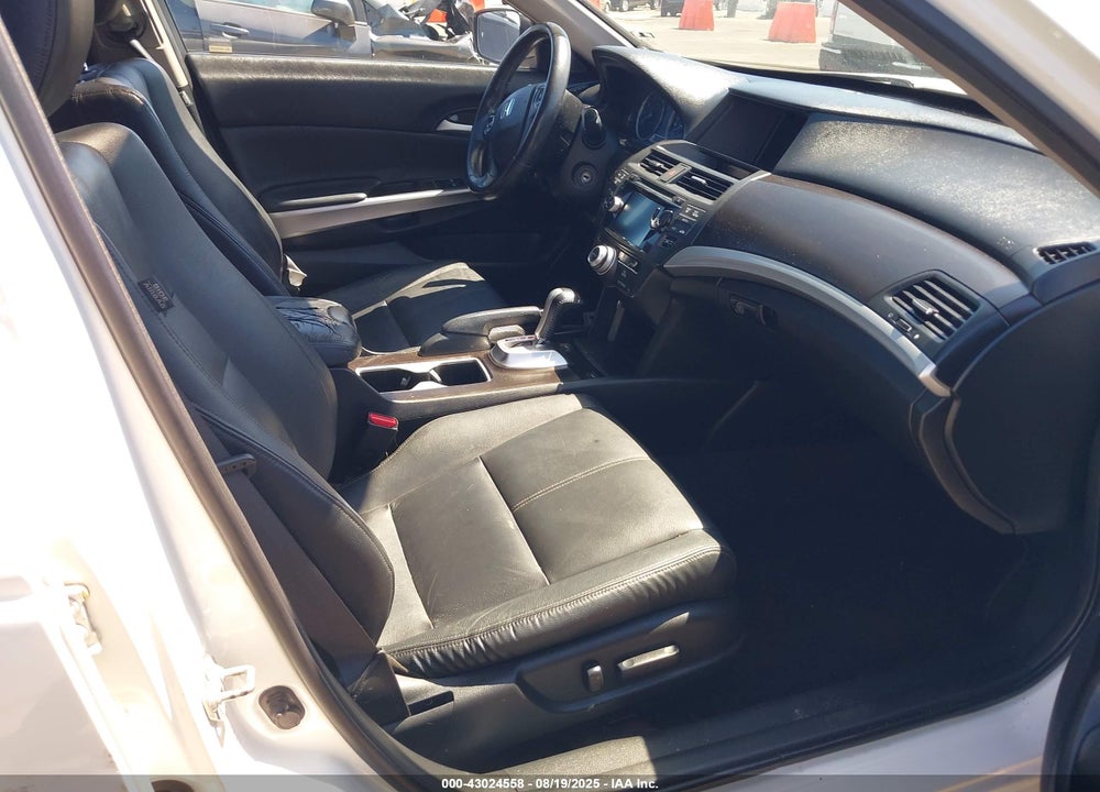 2013 HONDA CROSSTOUR VIN: 5J6TF3H51DL003033