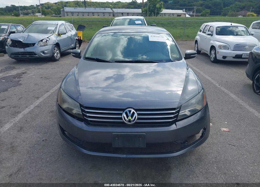 2013 VOLKSWAGEN PASSAT VIN: 1VWBH7A3XDC125592