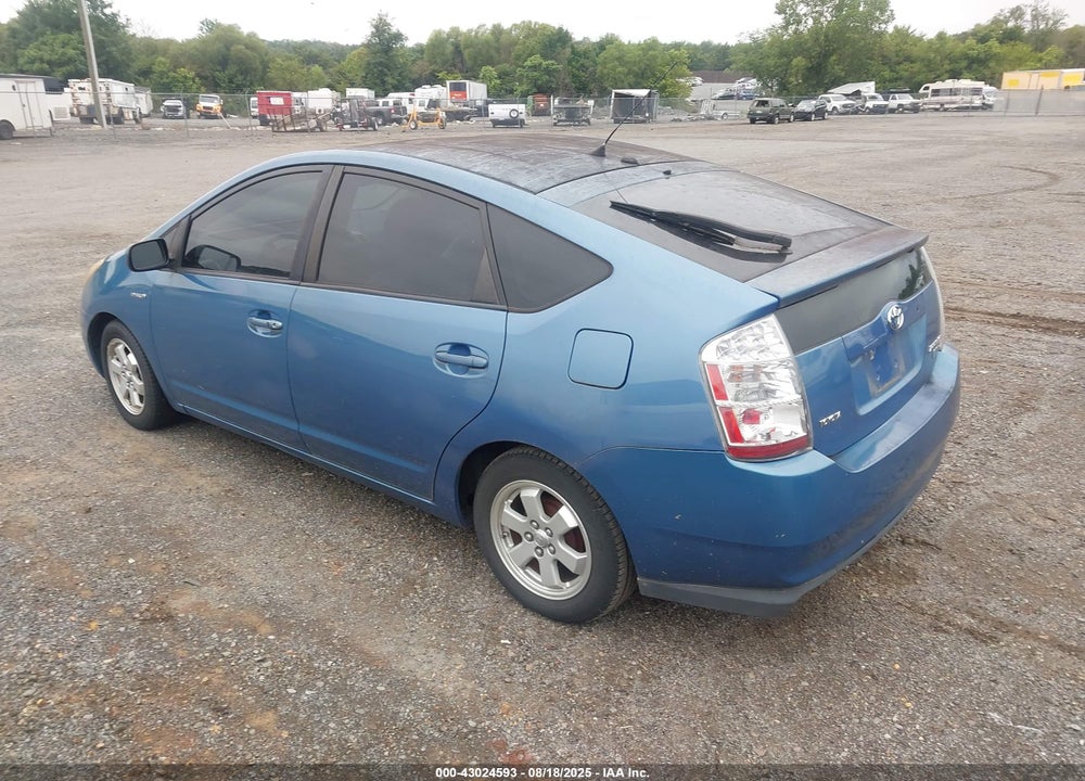 2007 TOYOTA PRIUS VIN: JTDKB20U177674385