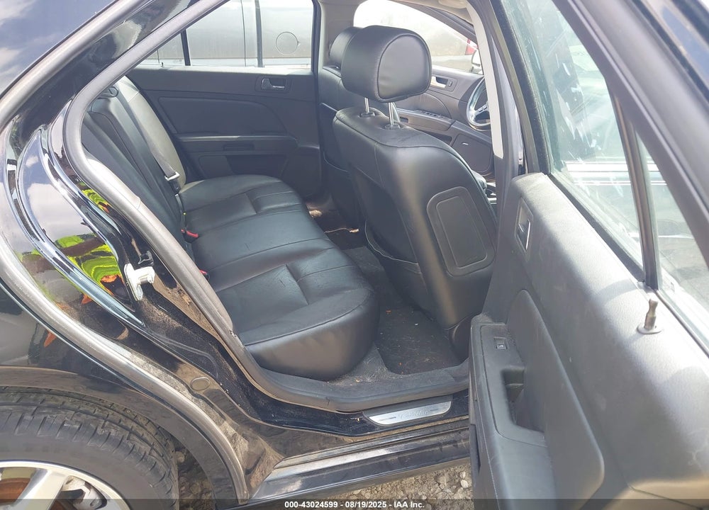 2005 CADILLAC STS V6 VIN: 1G6DW677250193123