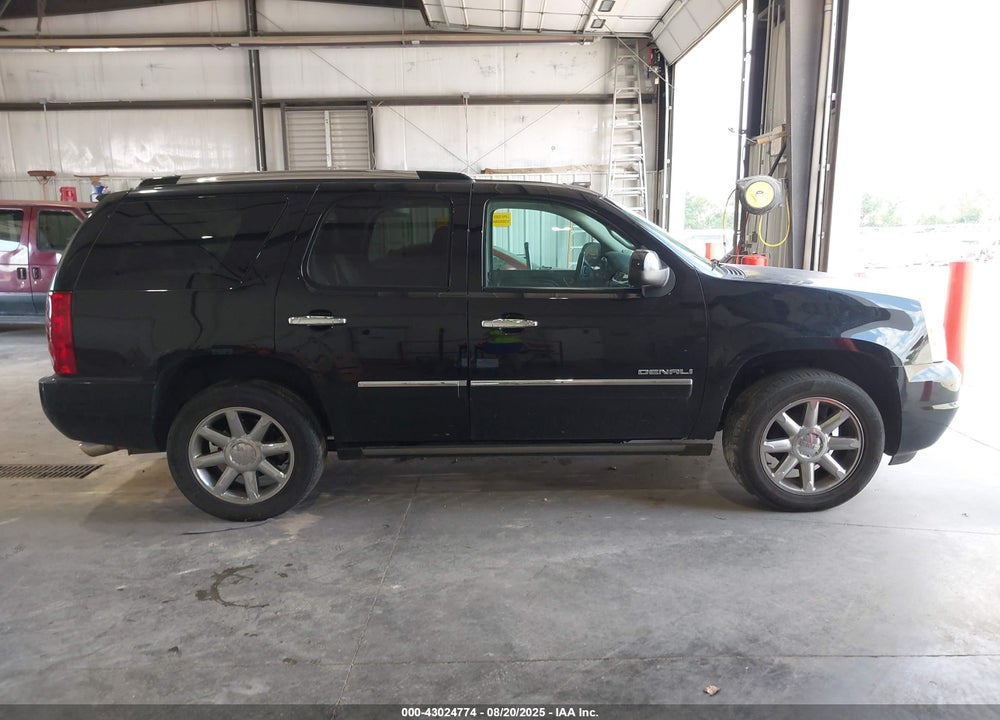 2013 GMC YUKON VIN: 1GKS2EEF8DR301392