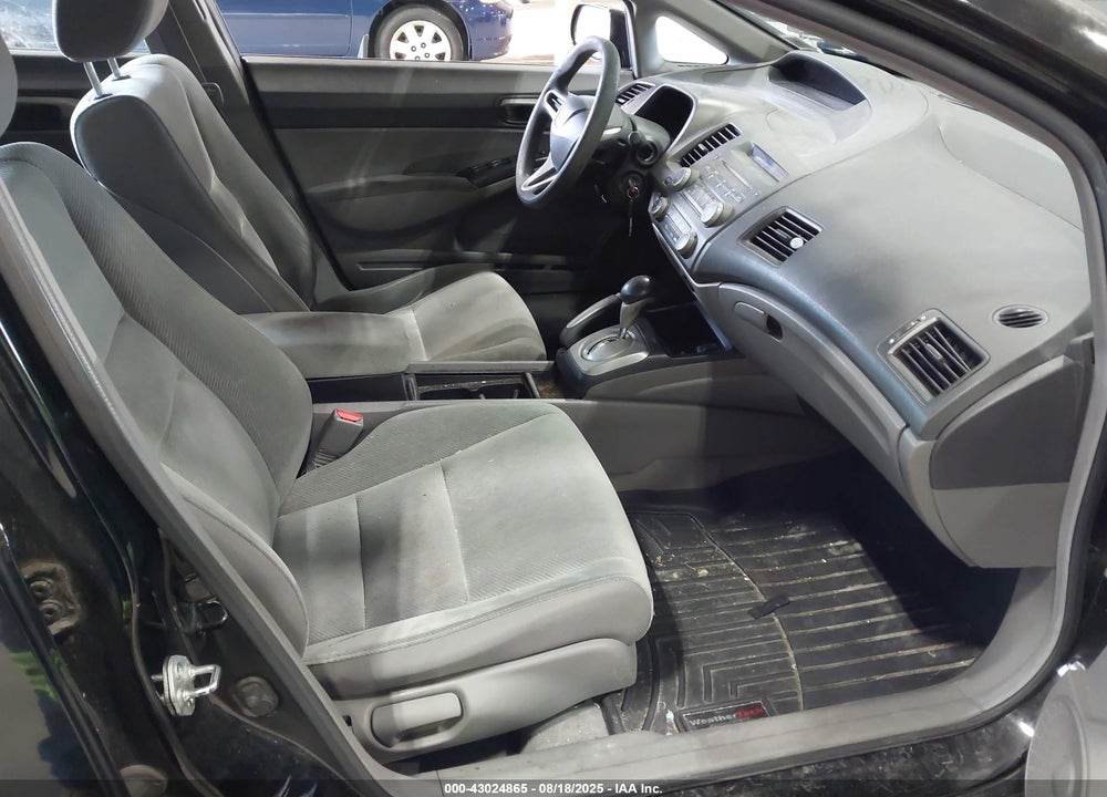 2010 HONDA CIVIC LX VIN: 2HGFA1F59AH568424