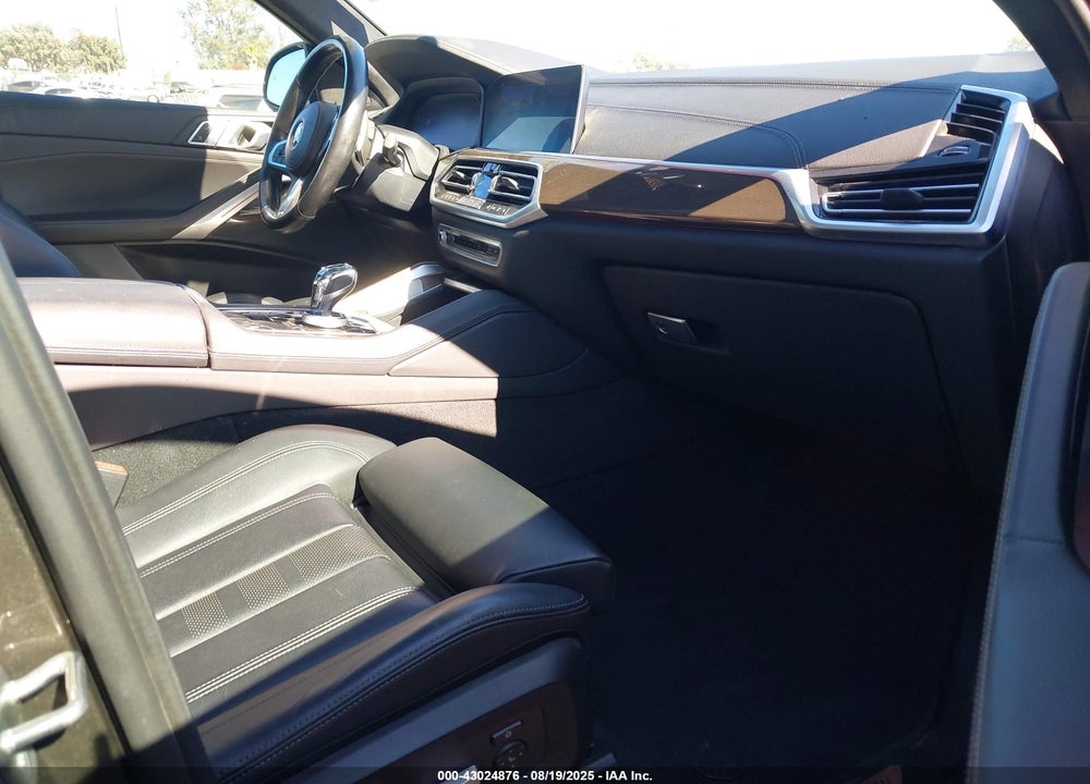 2022 BMW X6 VIN: 5UXCY6C09N9K72830