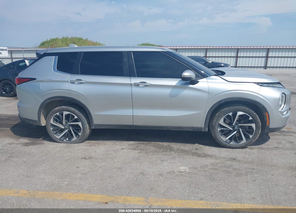 2022 MITSUBISHI OUTLANDER VIN: JA4J4UA88NZ021759
