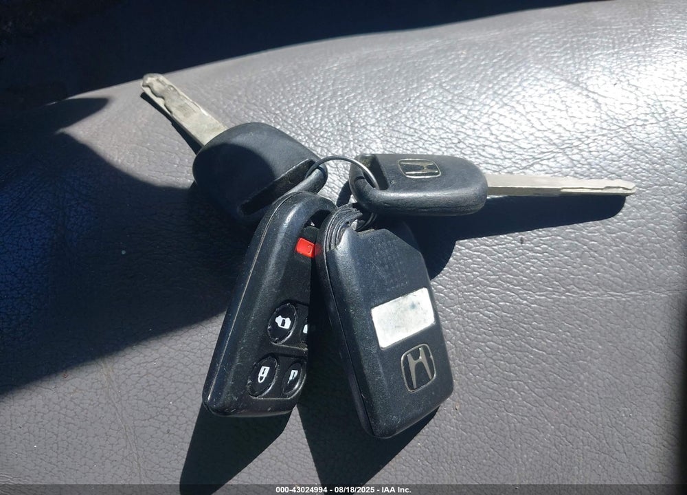 2008 HONDA ODYSSEY EX-L VIN: 5FNRL38678B406685
