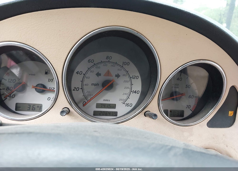2003 MERCEDES-BENZ SLK 320 VIN: WDBKK65F73F287050