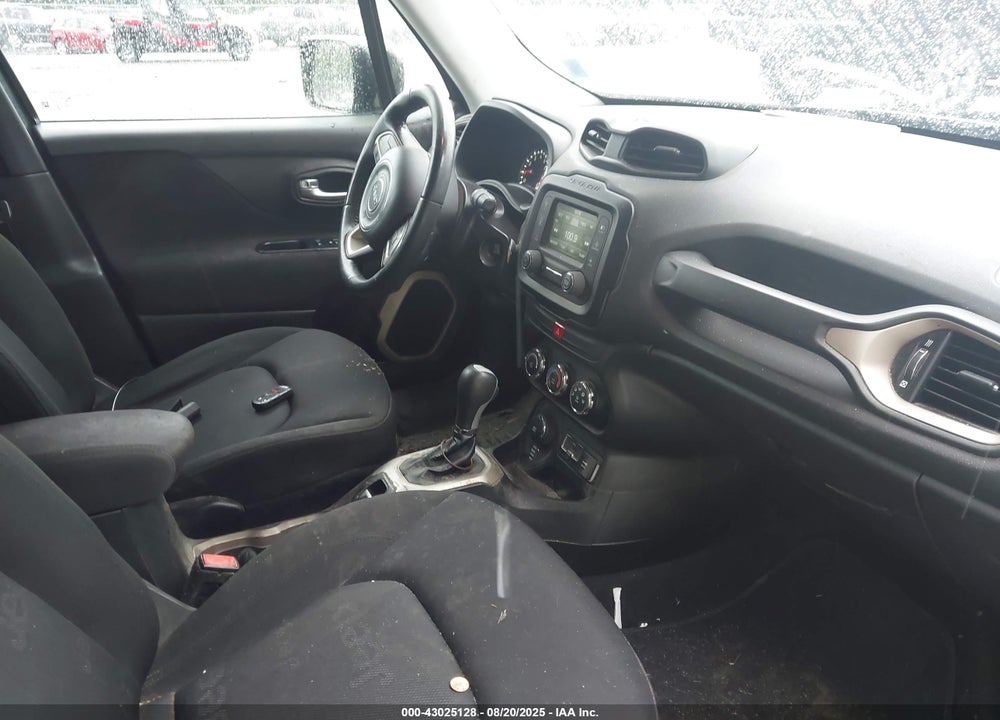 2016 JEEP RENEGADE VIN: ZACCJBBT3GPD53558