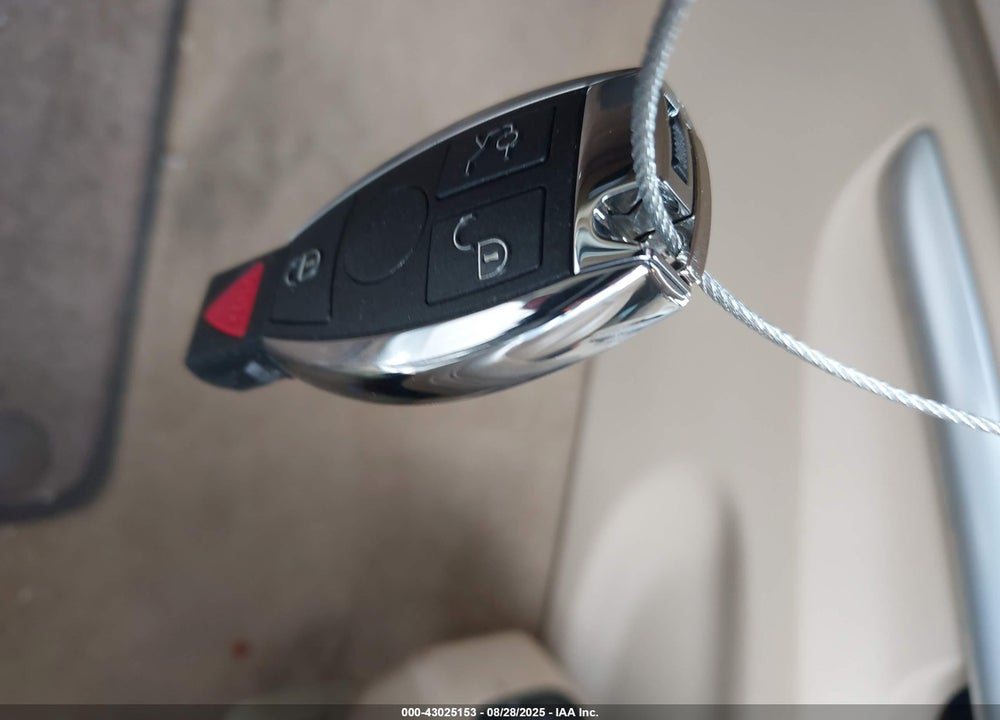 2012 MERCEDES-BENZ GL-CLASS VIN: 4JGBF8GE4CA772017