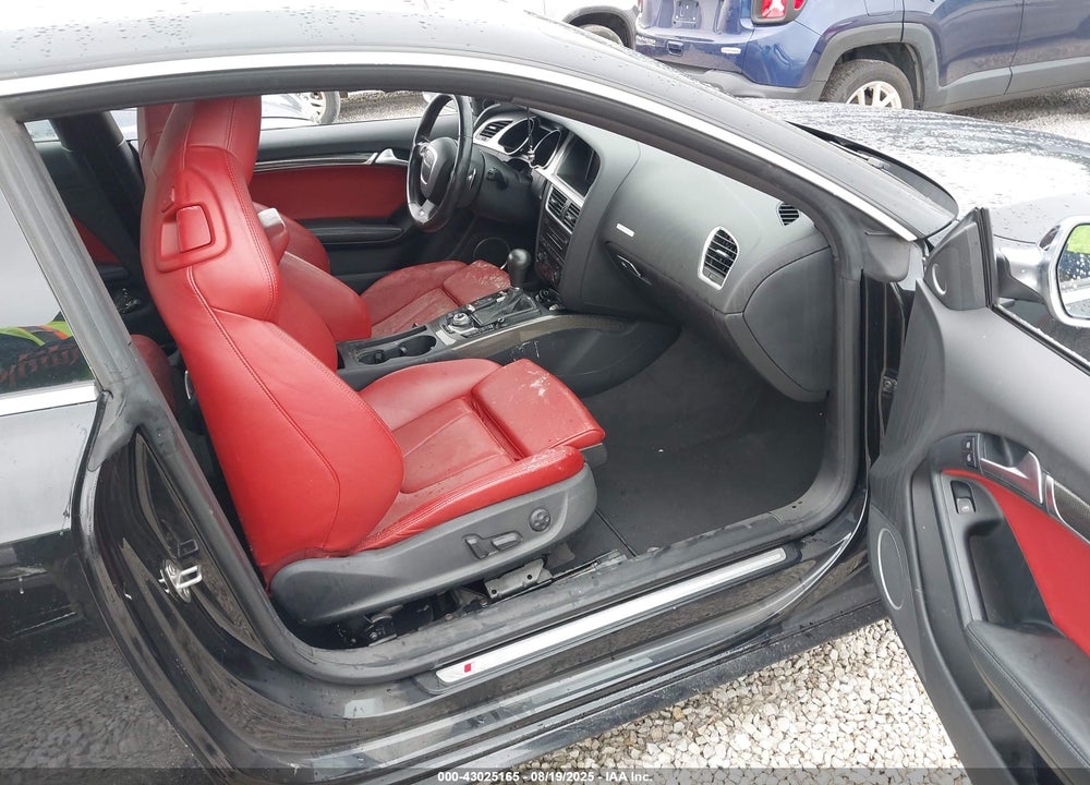 2012 AUDI S5 VIN: WAUVVAFR3CA001917