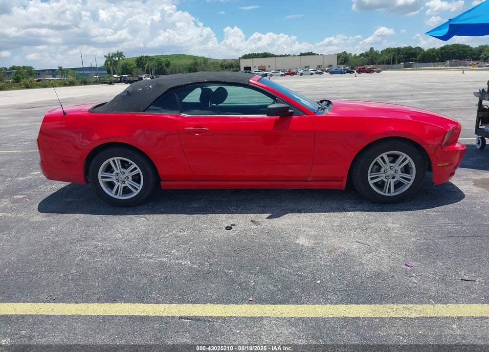 2013 FORD MUSTANG VIN: 1ZVBP8EM3D5224738