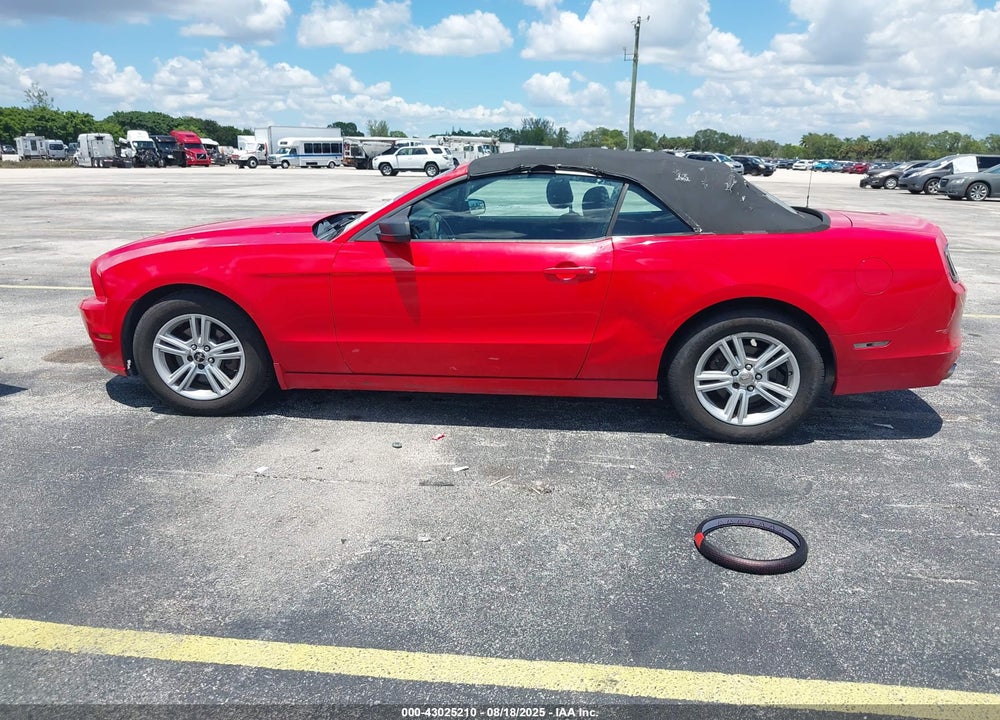 2013 FORD MUSTANG VIN: 1ZVBP8EM3D5224738