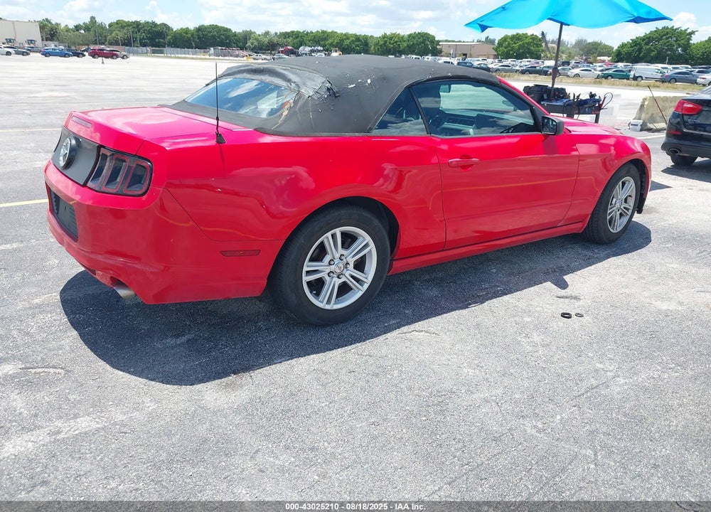 2013 FORD MUSTANG VIN: 1ZVBP8EM3D5224738