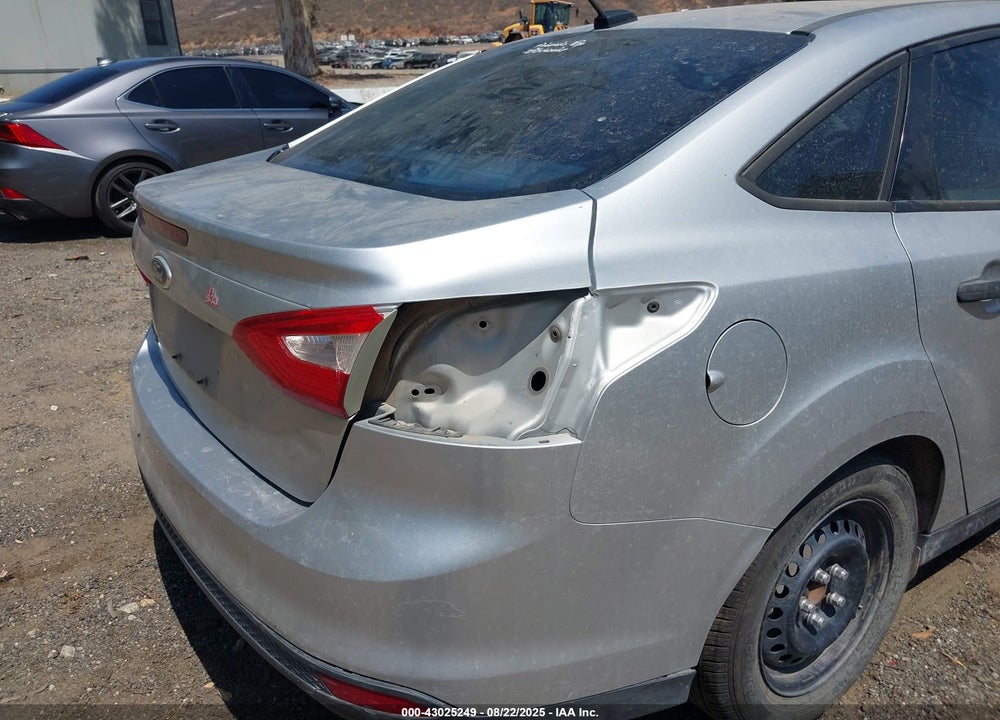 2012 FORD FOCUS S VIN: 1FAHP3E21CL227815