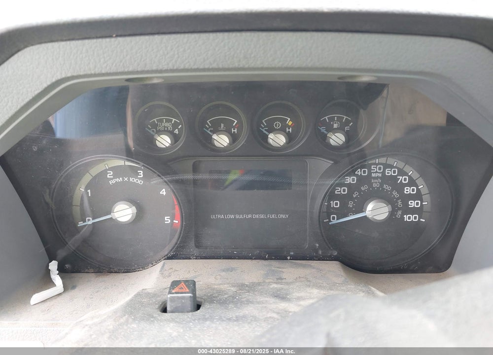 2011 FORD F-450 CHASSIS XL VIN: 1FDUF4GT6BEA57960