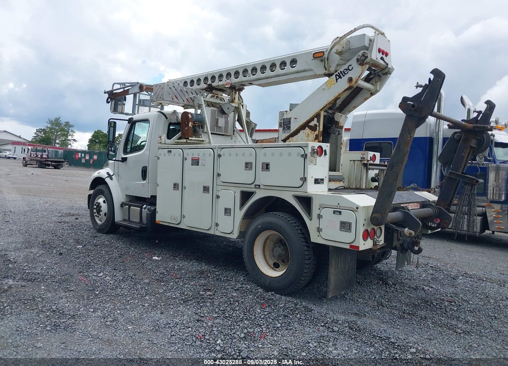 2013 FREIGHTLINER M2 106 MEDIUM DUTY VIN: 1FVACXDT7DHFA2572