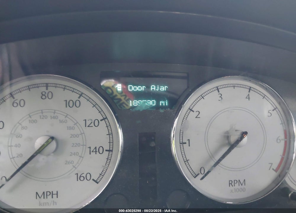 2007 CHRYSLER 300C VIN: 2C3KA63H17H766940