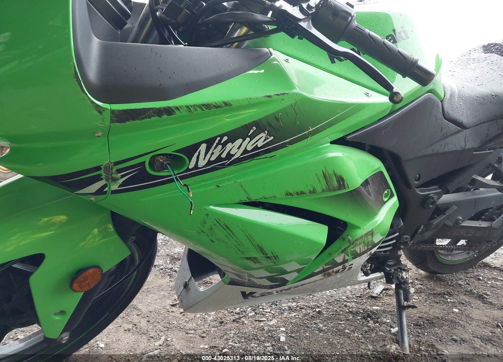 2010 KAWASAKI EX250 J VIN: JKAEXMJ10ADA59234