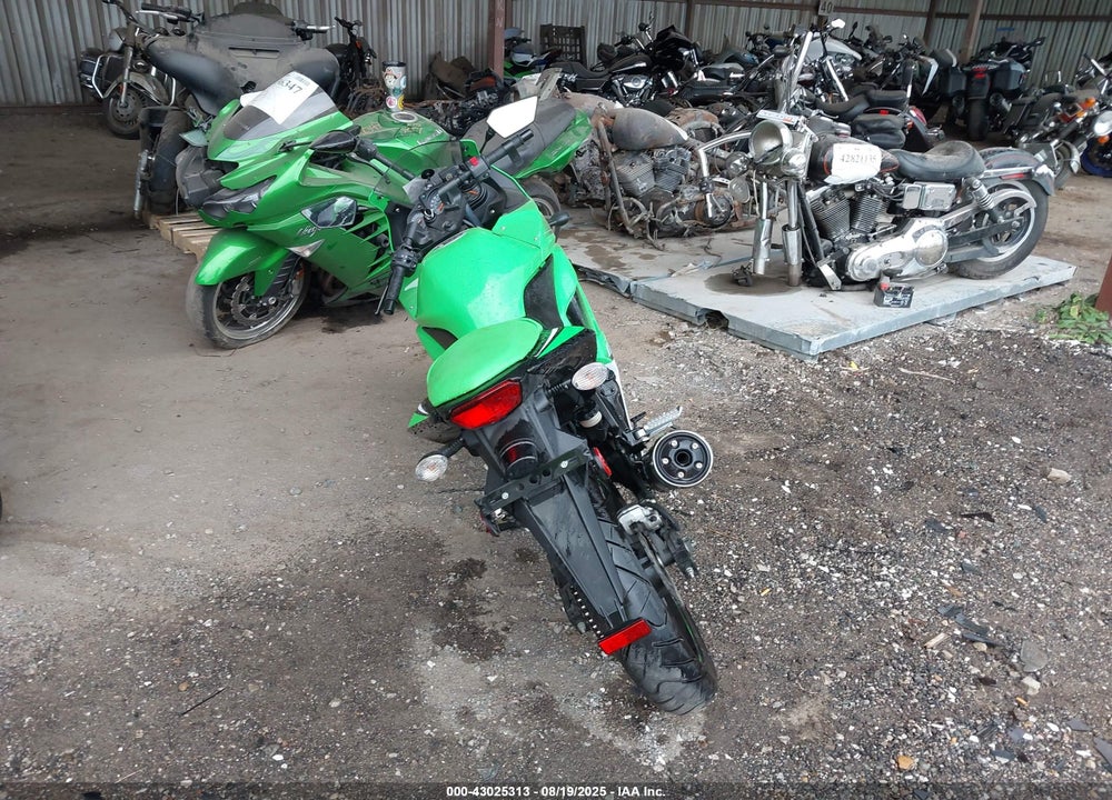 2010 KAWASAKI EX250 J VIN: JKAEXMJ10ADA59234