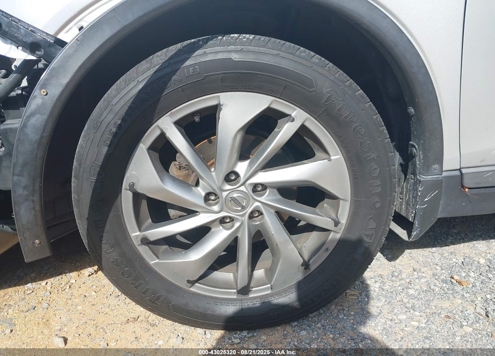 2015 NISSAN ROGUE VIN: 5N1AT2MV9FC819847