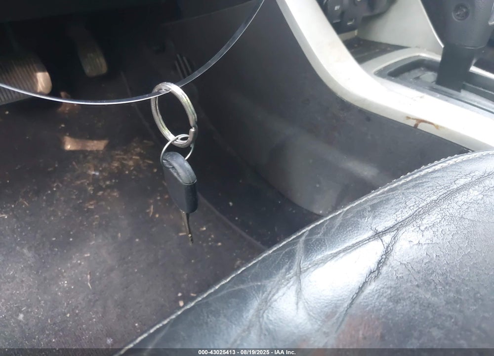 2008 FORD FOCUS VIN: 1FAHP35N88W102634