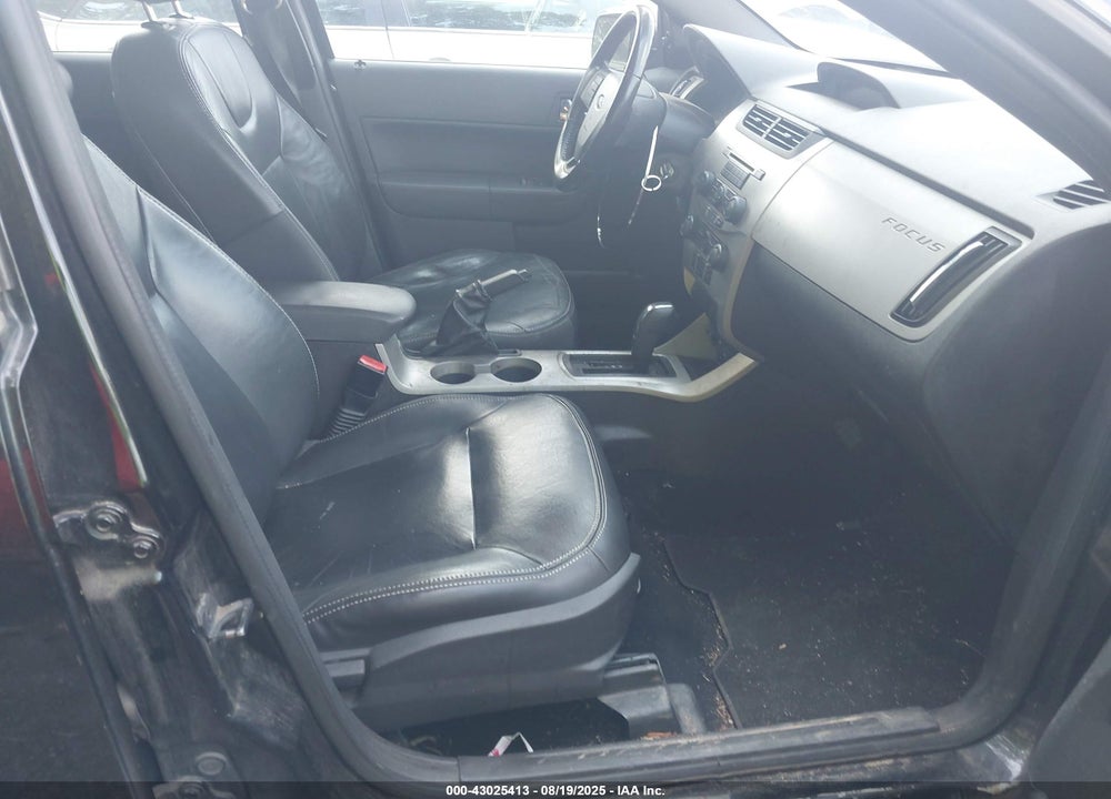 2008 FORD FOCUS VIN: 1FAHP35N88W102634