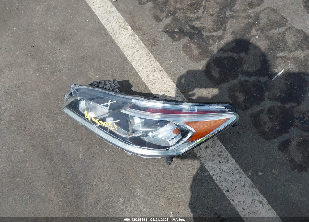 2017 HONDA ACCORD VIN: 1HGCR2F14HA208582