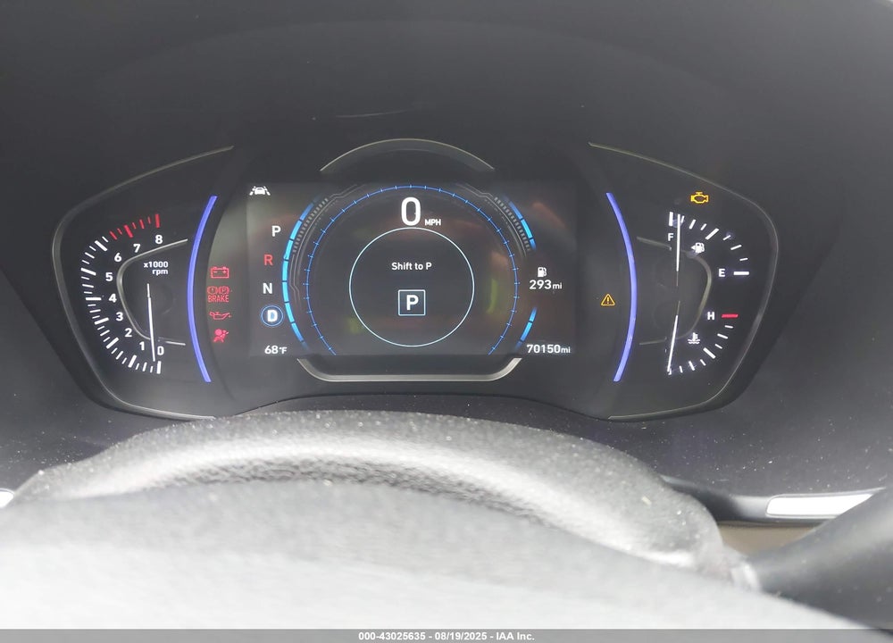 2019 HYUNDAI SANTA FE VIN: 5NMS3CAD7KH131884
