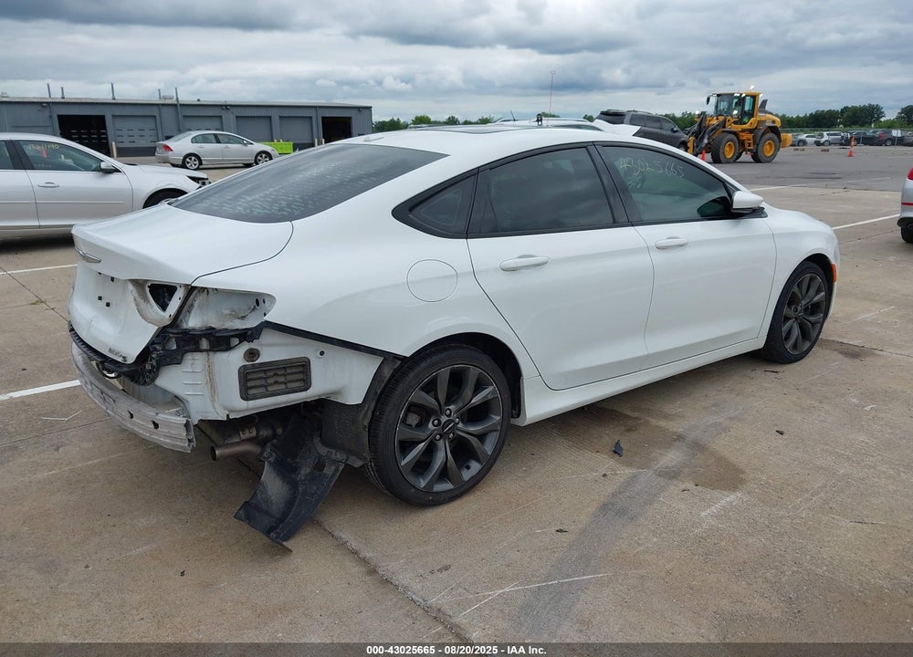 2015 CHRYSLER 200 VIN: 1C3CCCBG9FN674289