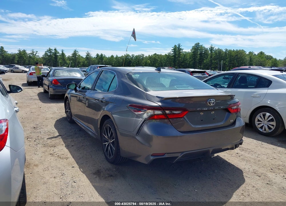 2021 TOYOTA CAMRY VIN: 4T1G11AK3MU567394