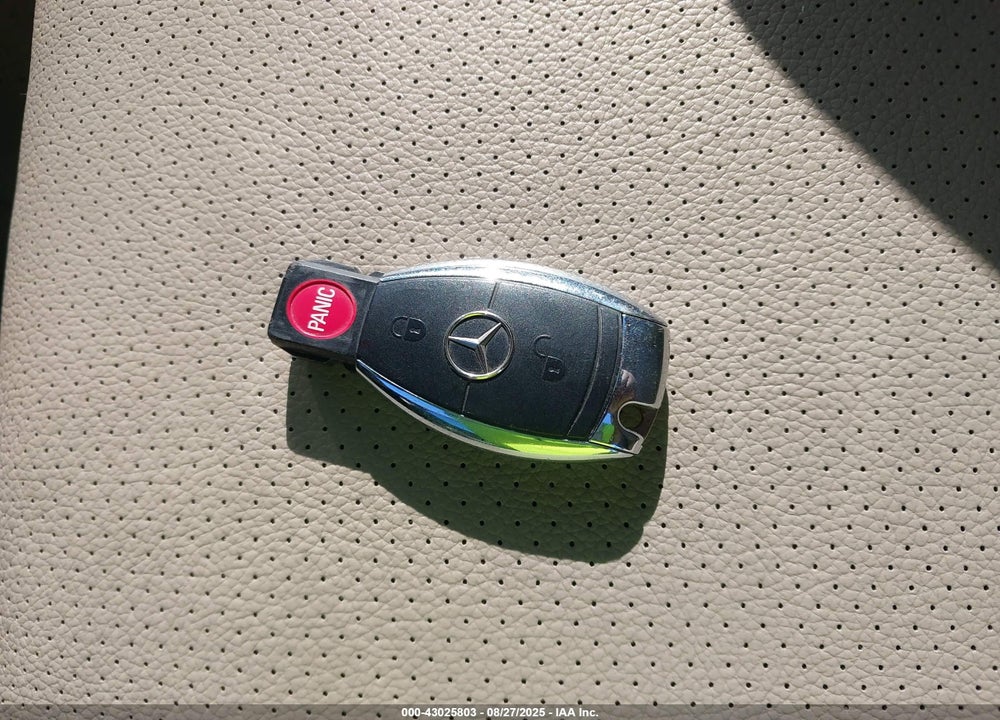2010 MERCEDES-BENZ GLK-CLASS VIN: WDCGG5GB6AF349266