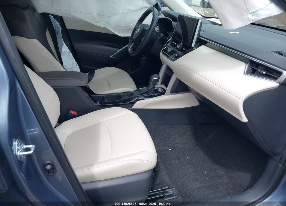 2023 TOYOTA COROLLA CROSS XLE VIN: 7MUEAAAG1PV061214