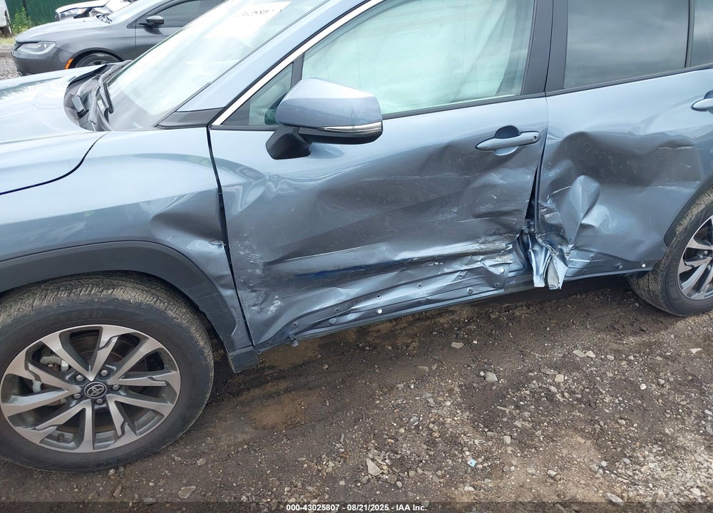 2023 TOYOTA COROLLA CROSS XLE VIN: 7MUEAAAG1PV061214
