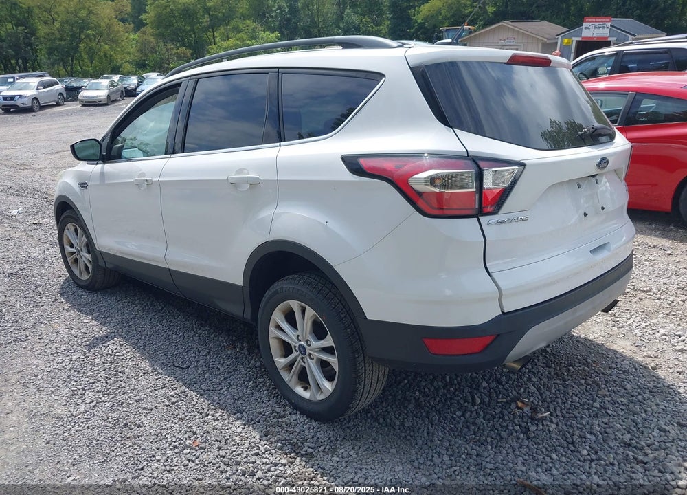 2017 FORD ESCAPE VIN: 1FMCU9G91HUE89275