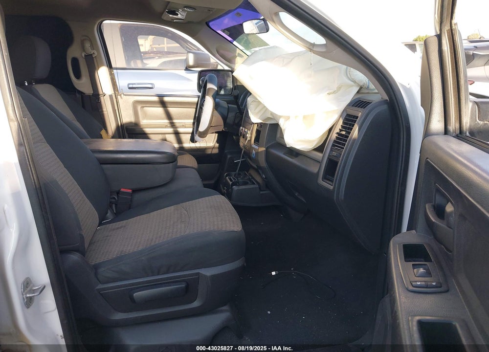 2012 RAM 1500 ST VIN: 1C6RD6FP4CS206585