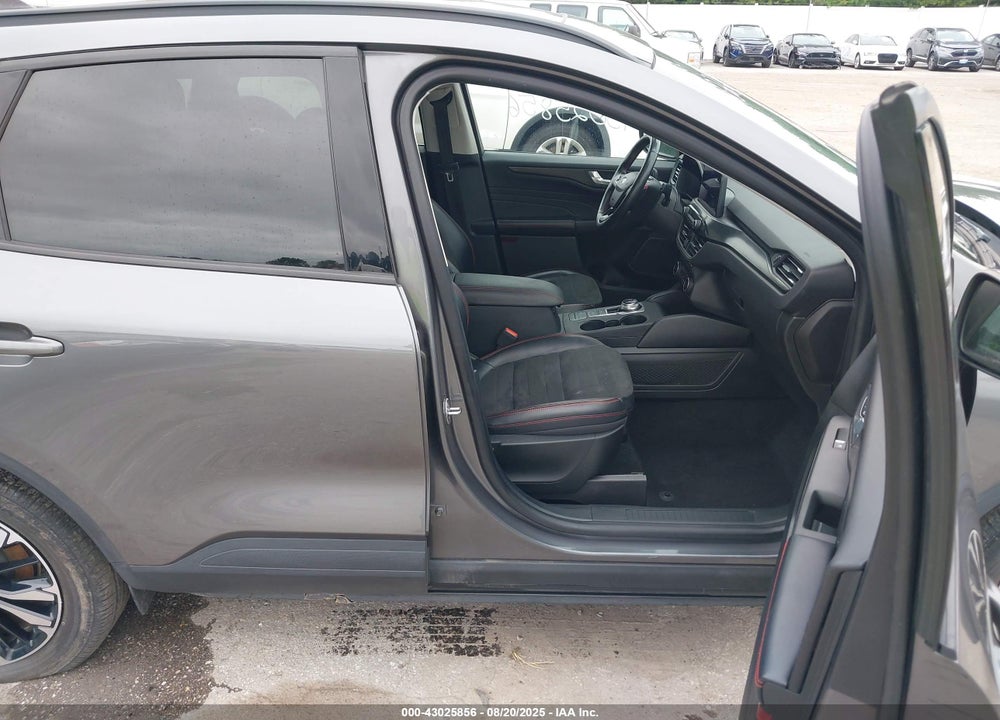 2021 FORD ESCAPE VIN: 1FMCU9H99MUA02655