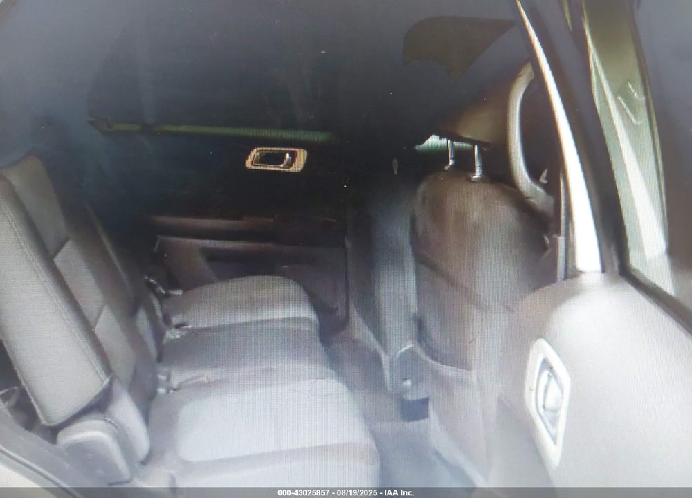 2011 FORD EXPLORER VIN: 1FMHK8D80BGA08150