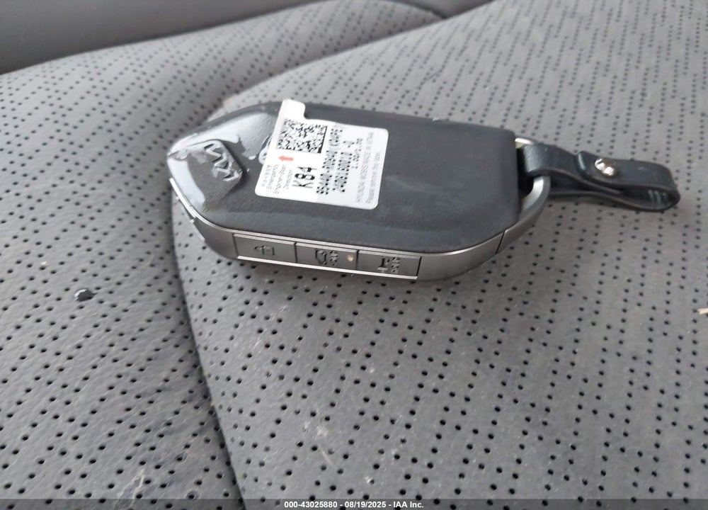 2025 KIA CARNIVAL MPV HYBRID SX PRESTIGE VIN: KNDNE5KA3S6040700