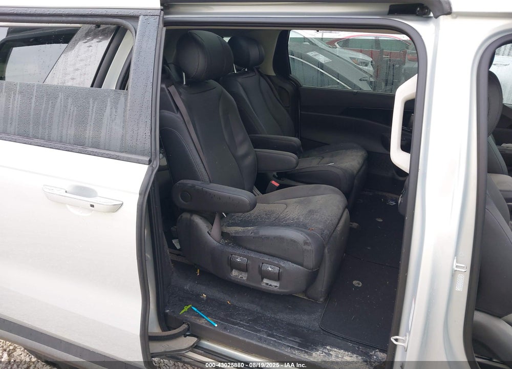 2025 KIA CARNIVAL MPV HYBRID SX PRESTIGE VIN: KNDNE5KA3S6040700