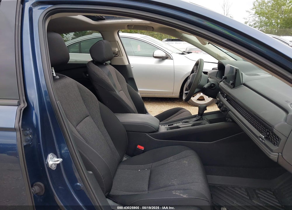 2023 HONDA ACCORD EX VIN: 1HGCY1F32PA017000